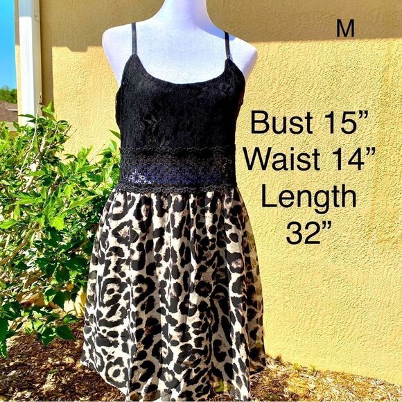 SPAGHETTI STRAP BLACK LACE FLARE LEOPARD PRINT MINI DRESS M NWT - Picture 15 of 15